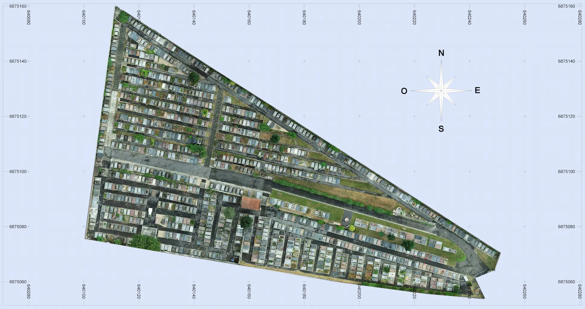 Orthophoto de cimetière par drone pour servir de fond aux plans et outils SIG