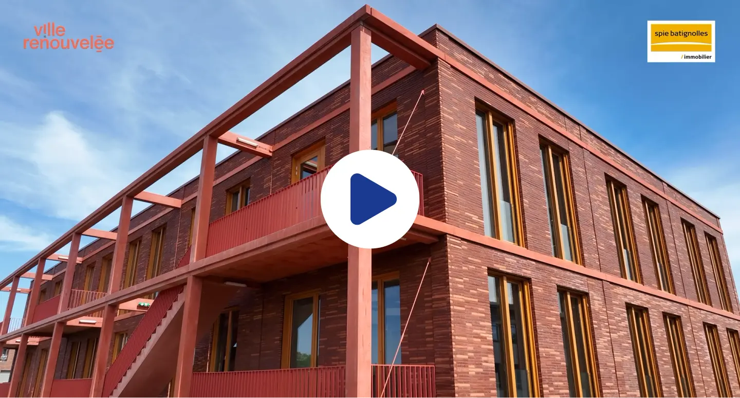 Timelapse et vidéo drone de la construction d'un bâtiment résidentiel en metropole lilloise
